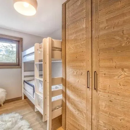 Luxurious 4-room With Pool, Gym, And Parking Megeve