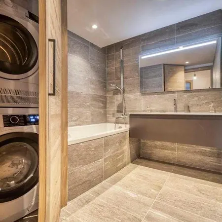 Apartment Luxurious 4-room With Pool, Gym, And Parking Megeve