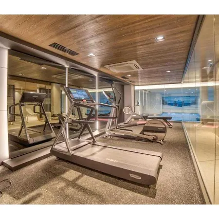 Luxurious 4-room With Pool, Gym, And Parking * Megeve