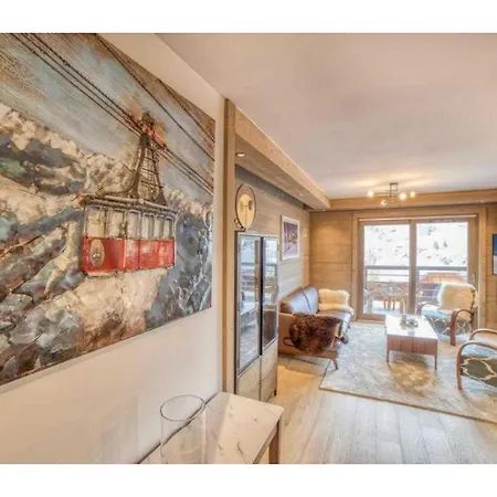 Luxurious 4-room With Pool, Gym, And Parking Apartment *